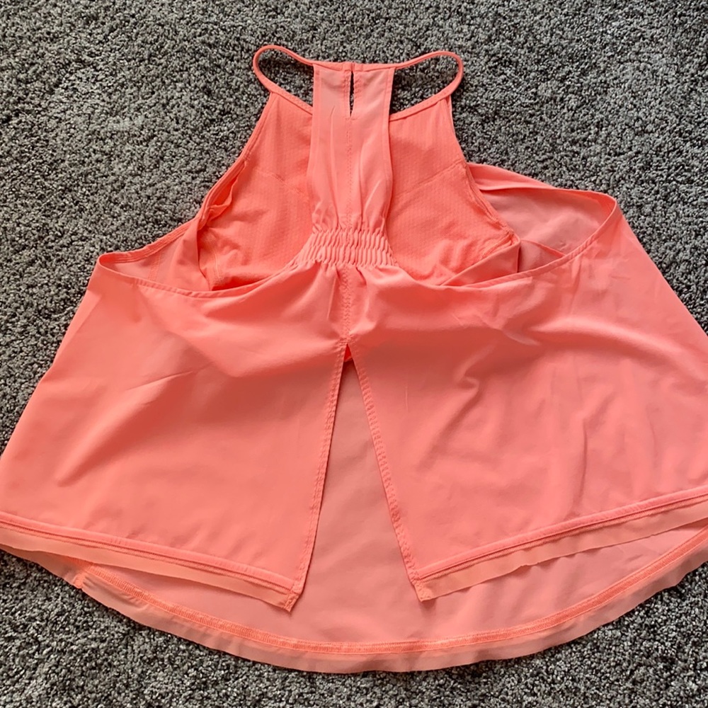 lululemon High Neck Tank with built in bra